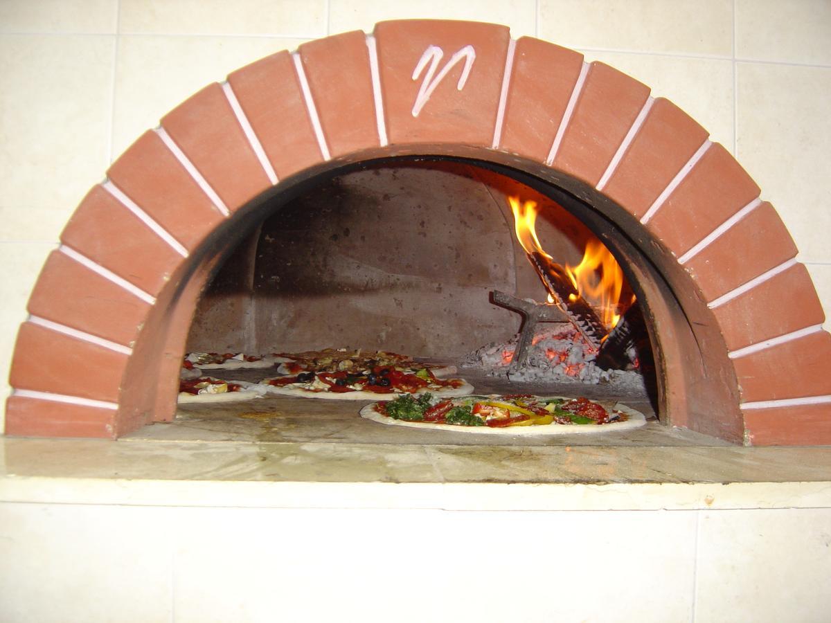 Gasthof Pizzeria Unterwirt Collepietra (Trentino Alto Adige) Exterior foto