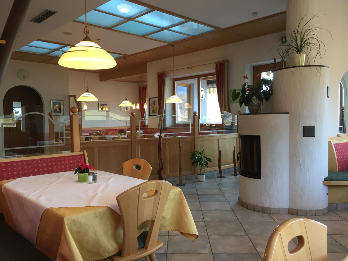 Gasthof Pizzeria Unterwirt Collepietra (Trentino Alto Adige) Exterior foto