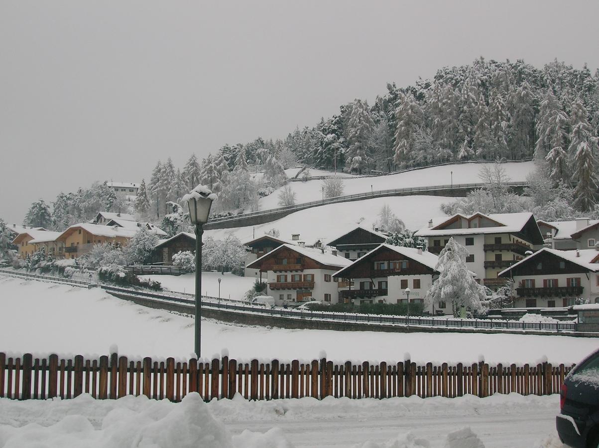 Gasthof Pizzeria Unterwirt Collepietra (Trentino Alto Adige) Exterior foto